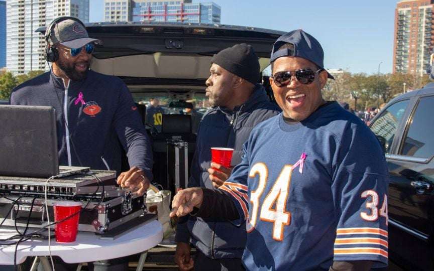 tailgating at solider stadium
