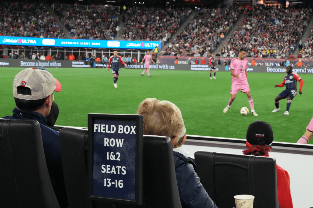 field seating gillette stadium