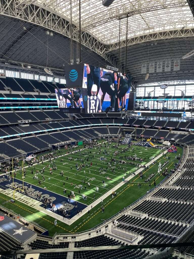 upper level corner seating att stadium