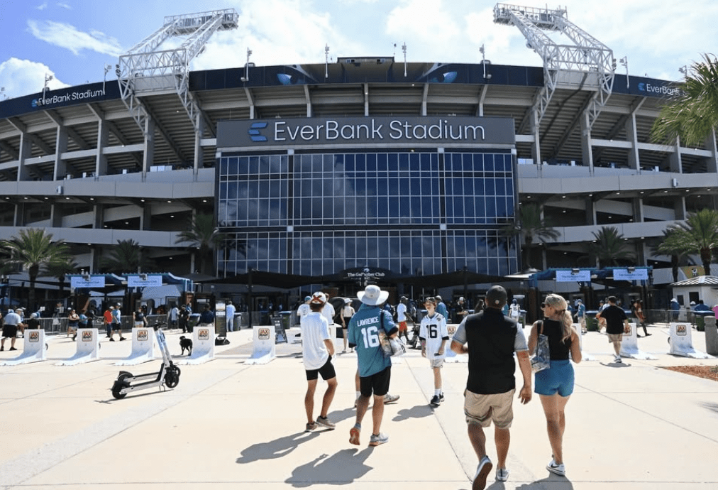 outside of everbank stadium